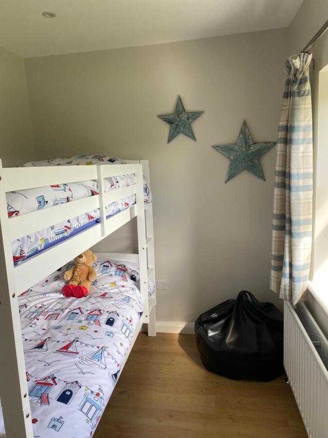 The Gate Lodge At Dunnanew - 4 Star- Sleeps 5 Seaforde エクステリア 写真