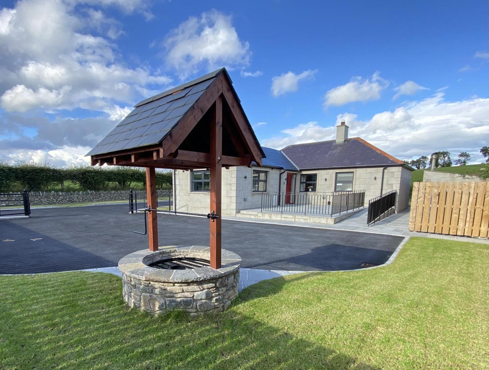 The Gate Lodge At Dunnanew - 4 Star- Sleeps 5 Seaforde エクステリア 写真